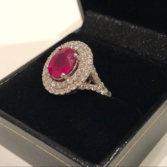 14K Gold Ruby & Diamond Ring - Picture 3 of 6